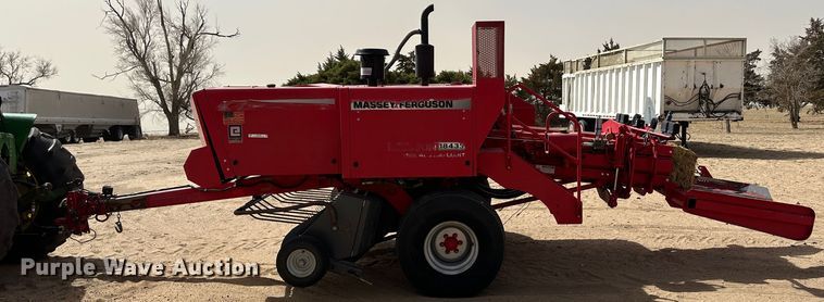 image for item KX9196 2013 Massey Ferguson 1843S  self-contained small square baler