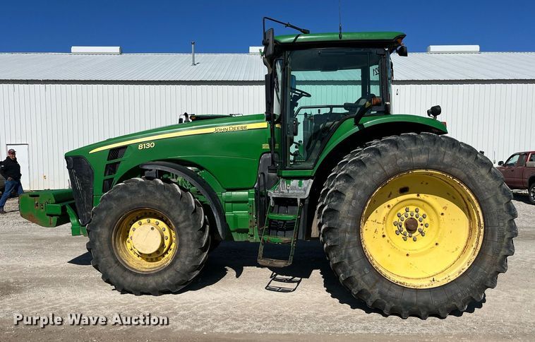 image for item LA9922 2008 John Deere 8130  MFWD tractor