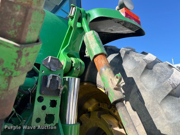 image for item LA9922 2008 John Deere 8130  MFWD tractor