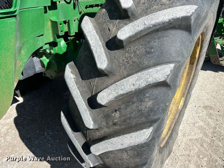 image for item LA9922 2008 John Deere 8130  MFWD tractor