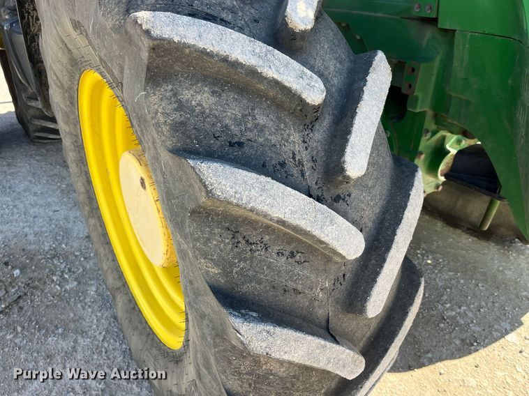 image for item LA9922 2008 John Deere 8130  MFWD tractor