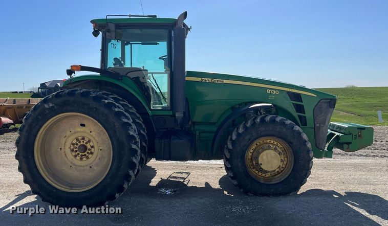 image for item LA9923 2008 John Deere 8130  MFWD tractor