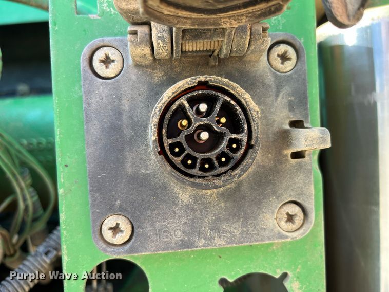 image for item LA9923 2008 John Deere 8130  MFWD tractor