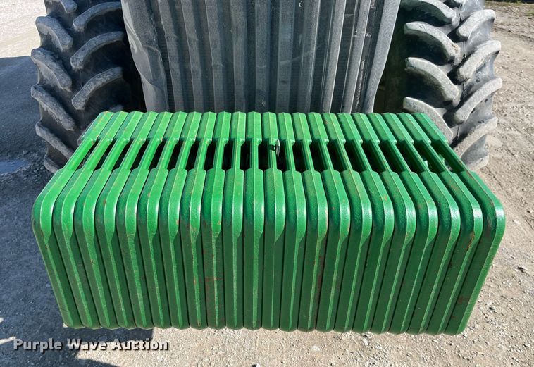 image for item LA9923 2008 John Deere 8130  MFWD tractor