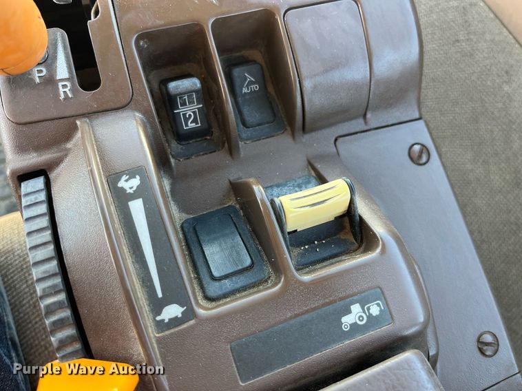 image for item LA9923 2008 John Deere 8130  MFWD tractor