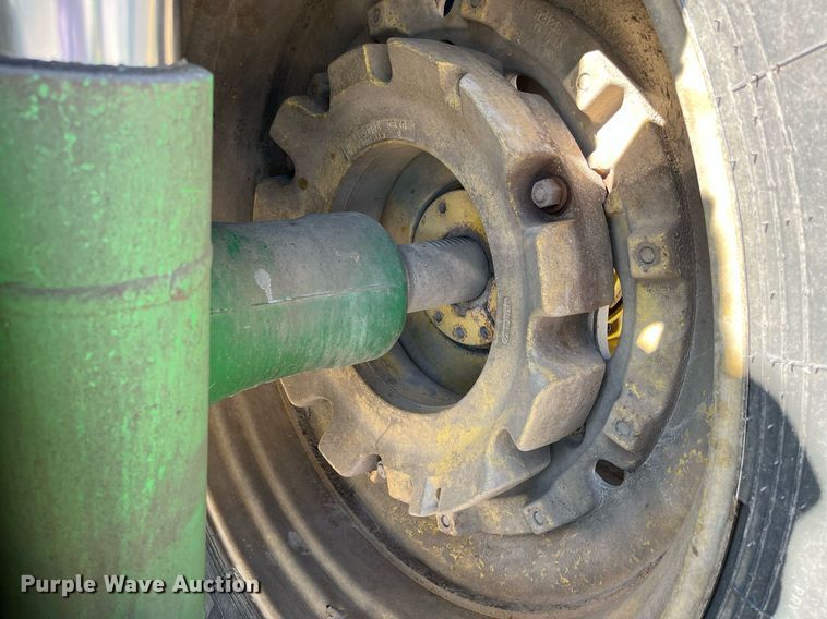 image for item LA9923 2008 John Deere 8130  MFWD tractor