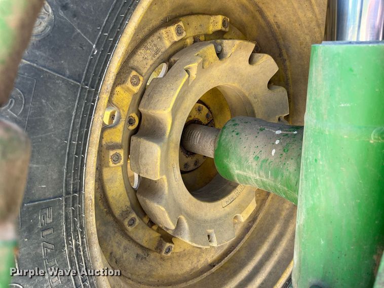 image for item LA9923 2008 John Deere 8130  MFWD tractor