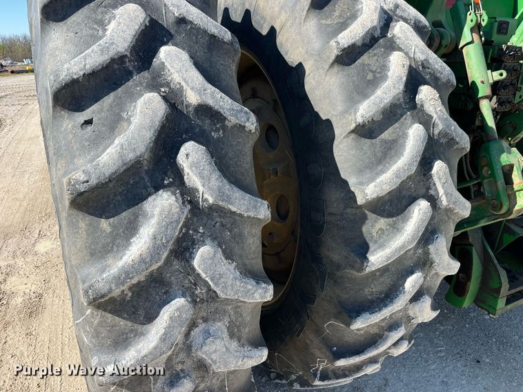 image for item LA9923 2008 John Deere 8130  MFWD tractor