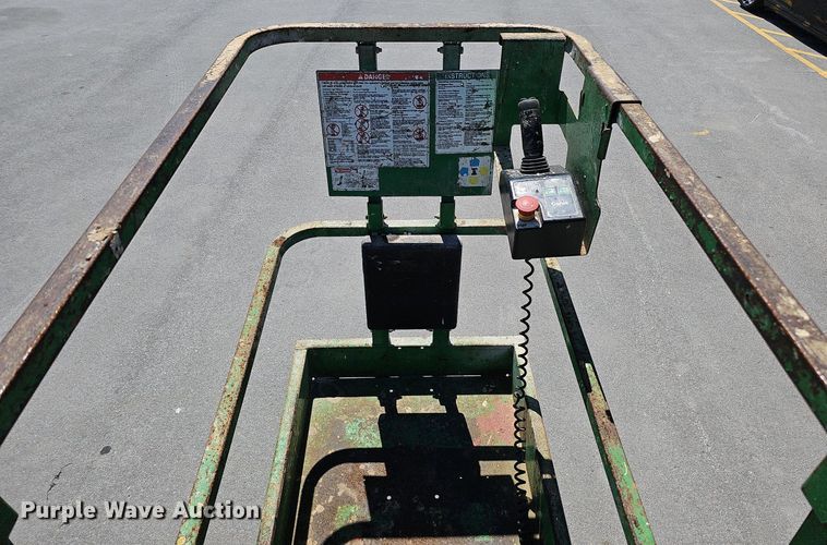 image for item LE9353 Genie GS2632  scissor lift