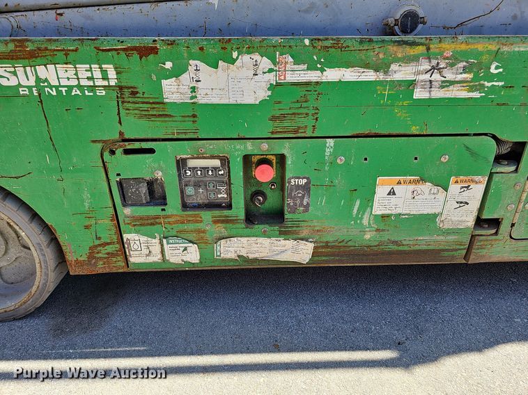 image for item LE9353 Genie GS2632  scissor lift