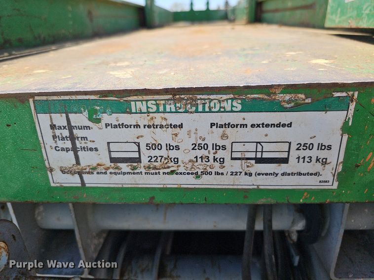 image for item LE9353 Genie GS2632  scissor lift