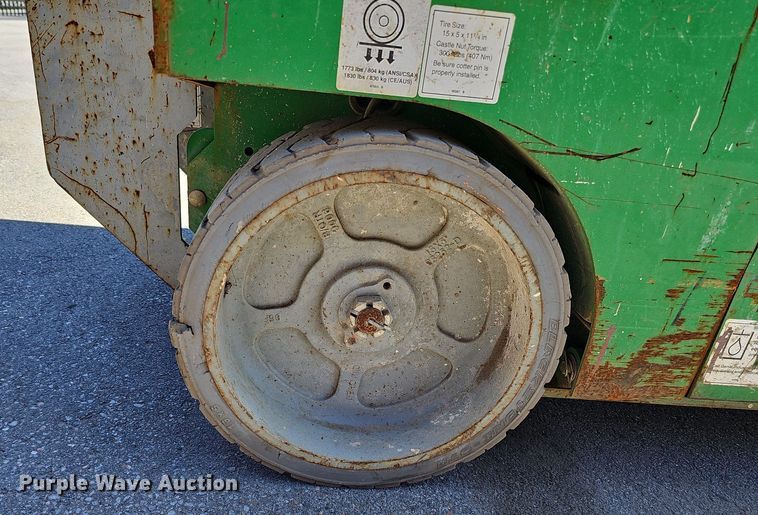 image for item LE9353 Genie GS2632  scissor lift