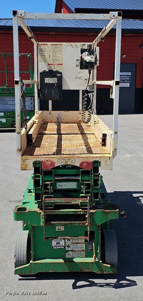 image for item LE9354 2014 JLG 1932RS  scissor lift