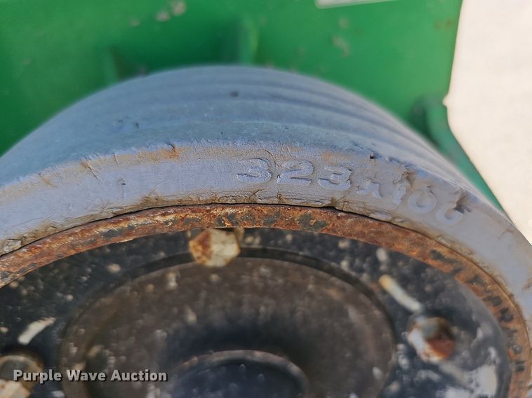 image for item LE9354 2014 JLG 1932RS  scissor lift