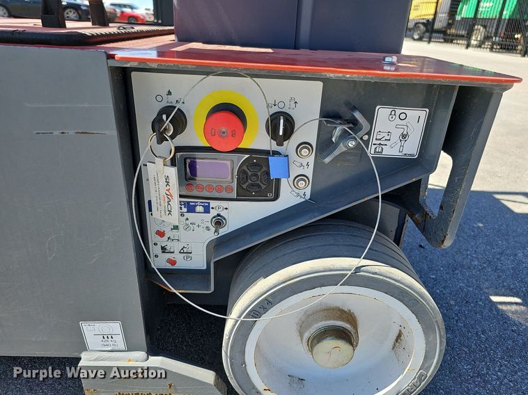 image for item LE9355 2022 Skyjack SJ20  vertical lift