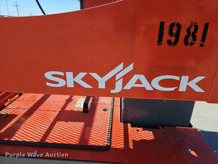 image for item LE9355 2022 Skyjack SJ20  vertical lift