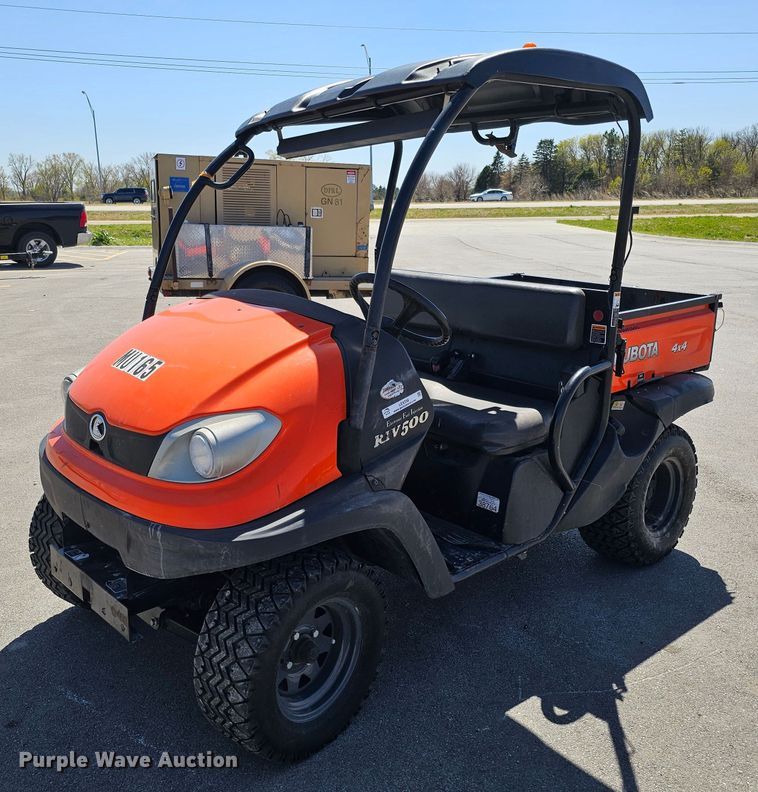 image for item LE9356 2018 Kubota RTV500  utility vehicle