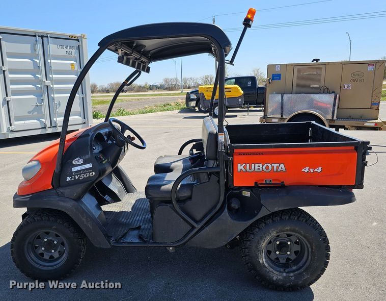 image for item LE9356 2018 Kubota RTV500  utility vehicle