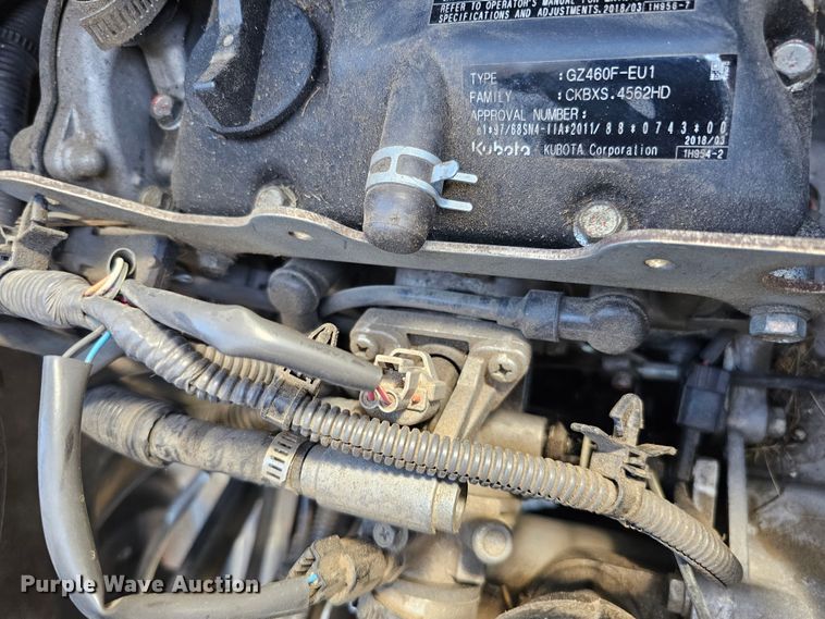 image for item LE9356 2018 Kubota RTV500  utility vehicle