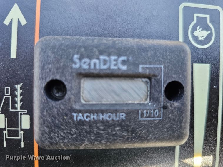 image for item LE9358 2014 Vermeer RTX150  trencher