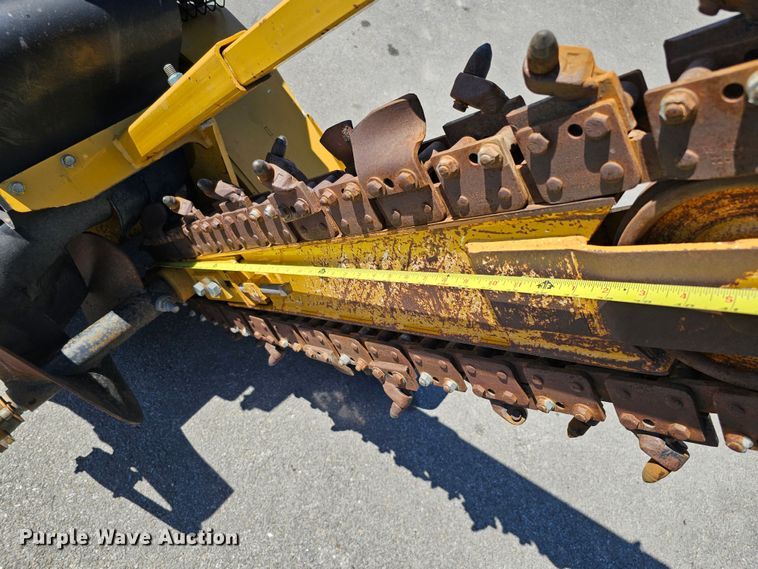 image for item LE9358 2014 Vermeer RTX150  trencher