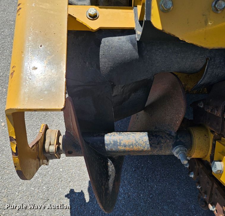 image for item LE9358 2014 Vermeer RTX150  trencher
