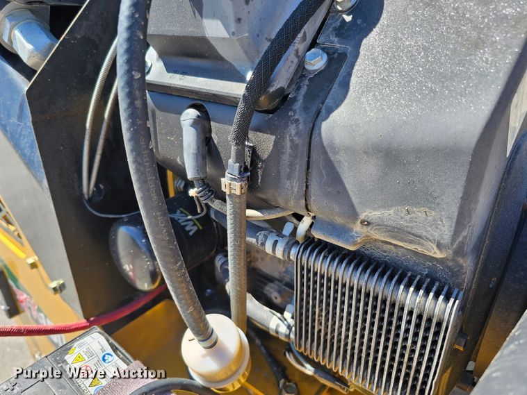 image for item LE9358 2014 Vermeer RTX150  trencher