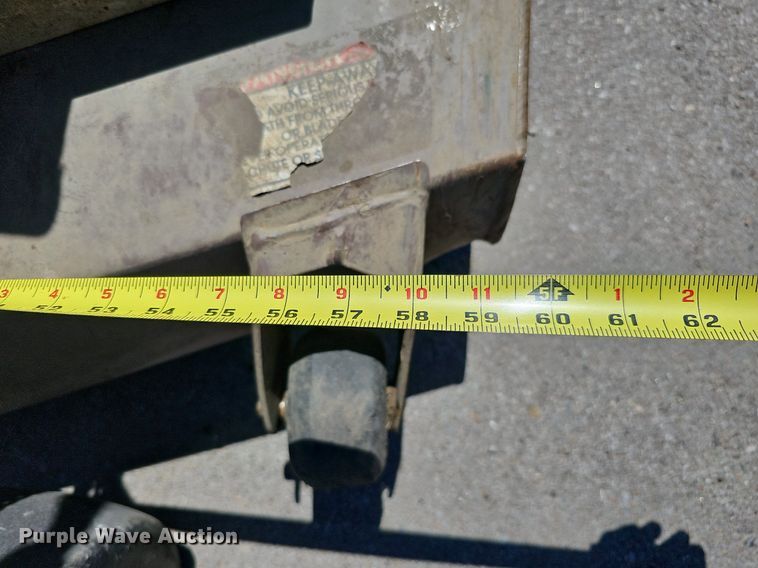 image for item LE9359 Grasshopper 325  ZTR lawn mower