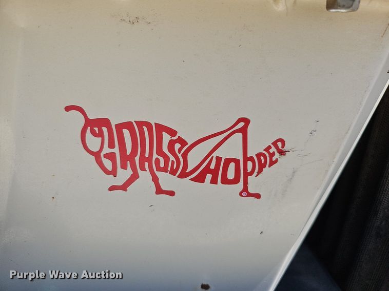 image for item LE9359 Grasshopper 325  ZTR lawn mower