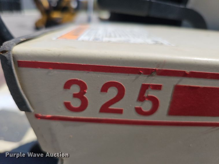 image for item LE9359 Grasshopper 325  ZTR lawn mower