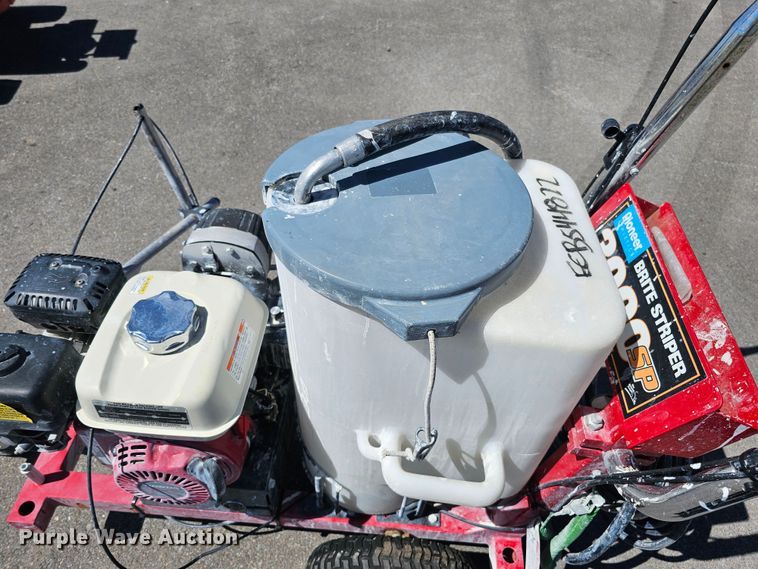 image for item LE9360 (2) paint stripers