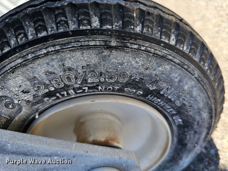 image for item LE9360 (2) paint stripers