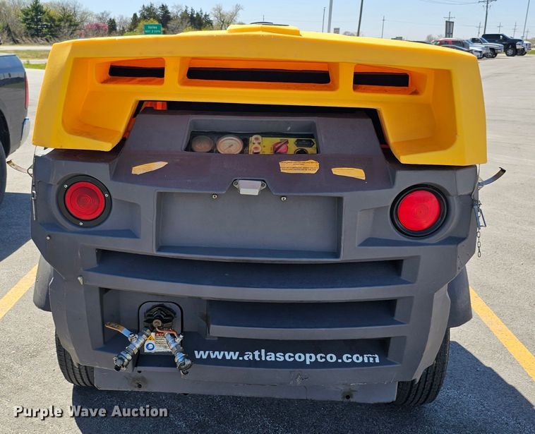 image for item LE9362 Atlas Copco XAS 185 JD7  air compressor