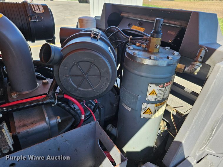 image for item LE9362 Atlas Copco XAS 185 JD7  air compressor