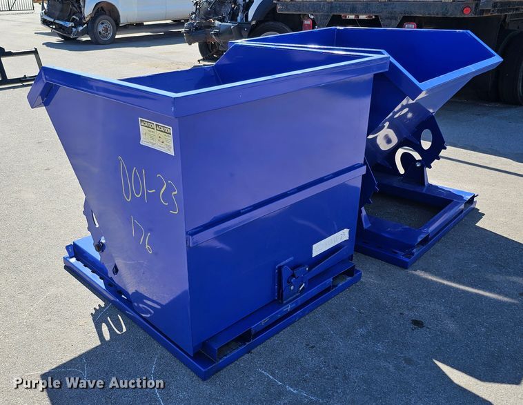 image for item LE9364 (2) dumpsters