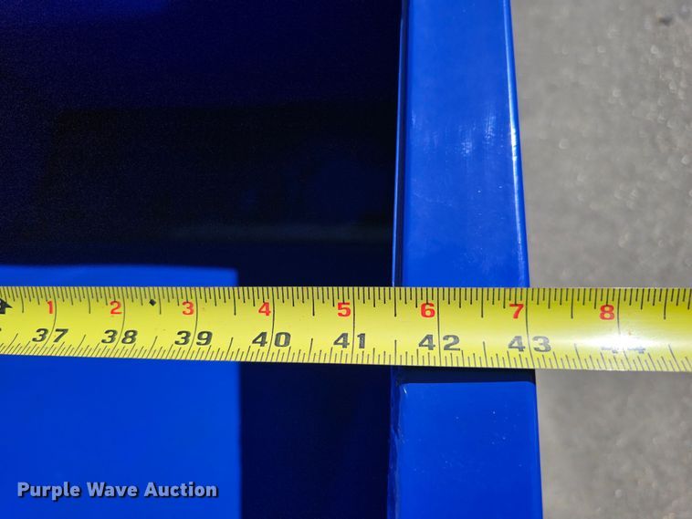 image for item LE9364 (2) dumpsters