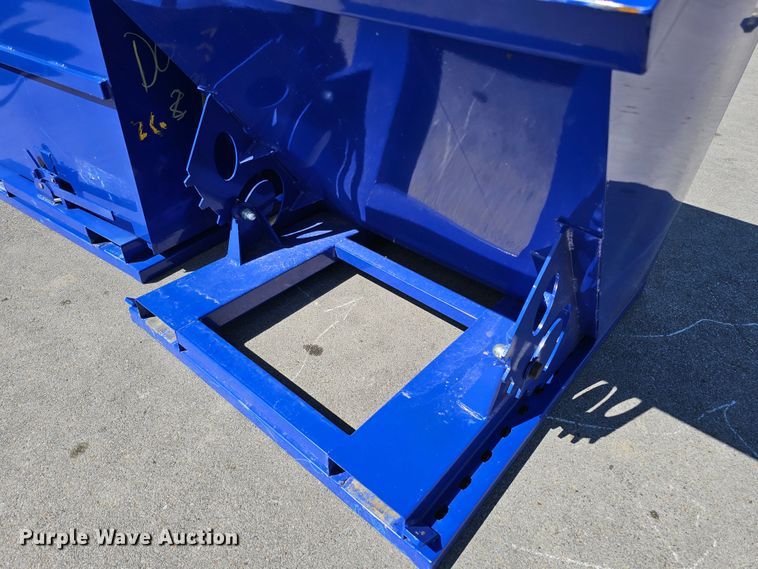 image for item LE9364 (2) dumpsters