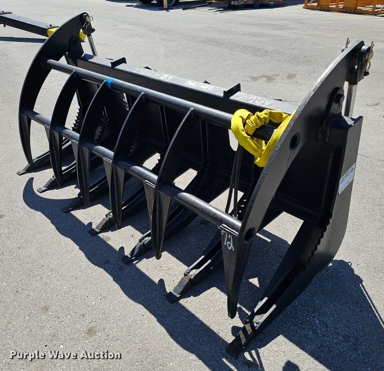 image for item LE9369 70" W skid steer grapple bucket