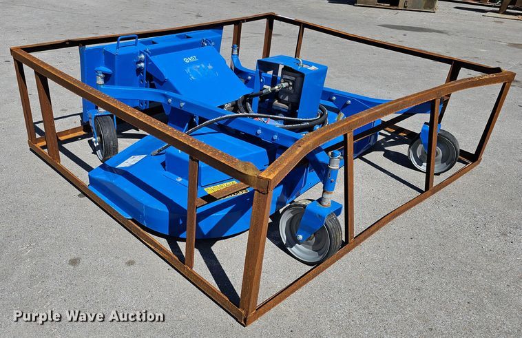 image for item LE9370 2022 TopCat SSM72-S  skid steer finish mower