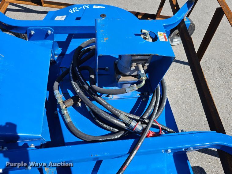 image for item LE9370 2022 TopCat SSM72-S  skid steer finish mower