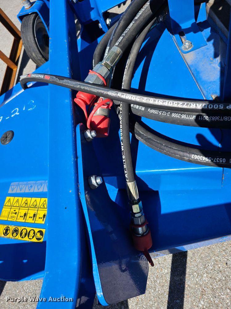 image for item LE9370 2022 TopCat SSM72-S  skid steer finish mower