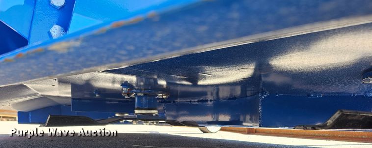 image for item LE9370 2022 TopCat SSM72-S  skid steer finish mower