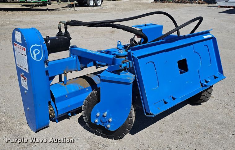 image for item LE9374 2021 TopCat SSSCR72  skid steer soil conditioner