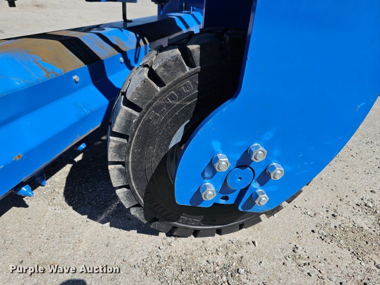 image for item LE9374 2021 TopCat SSSCR72  skid steer soil conditioner