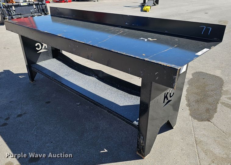 image for item LE9377 Shop table