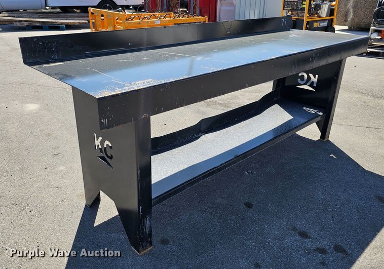 image for item LE9377 Shop table