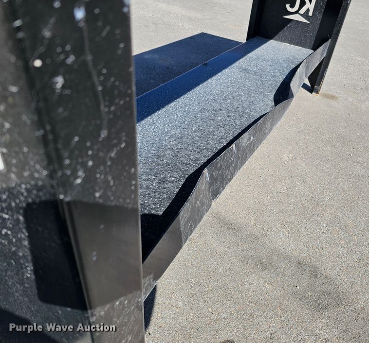 image for item LE9377 Shop table