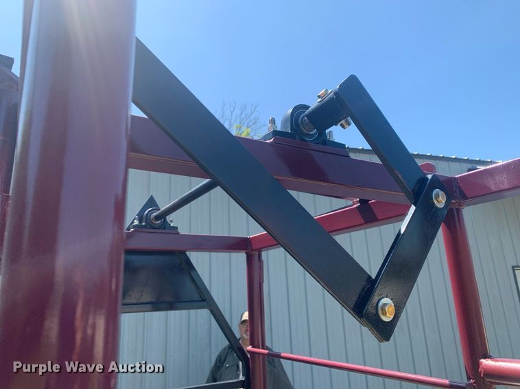 image for item LH9560 2023 WM Welding  catch chute