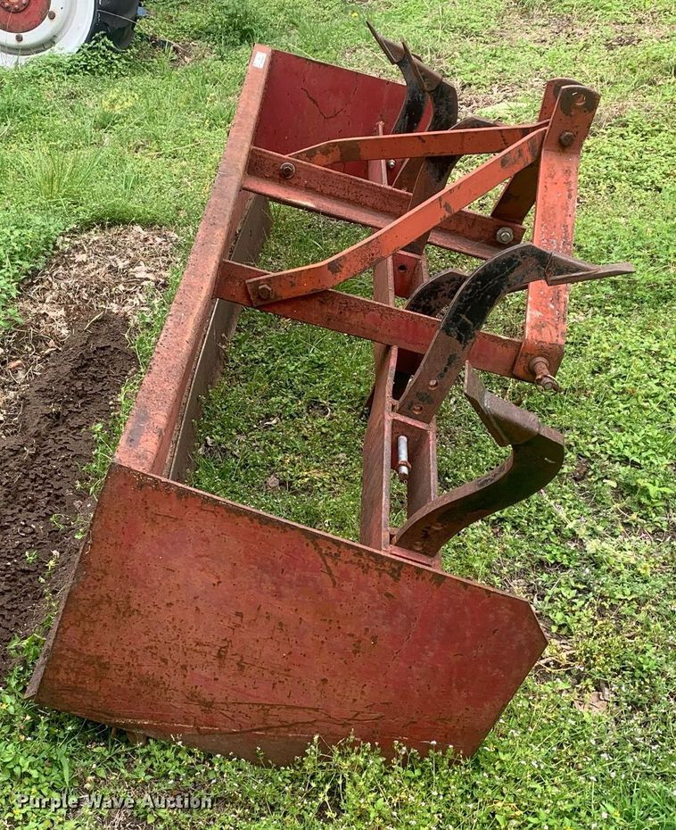 image for item LH9563 7' box blade