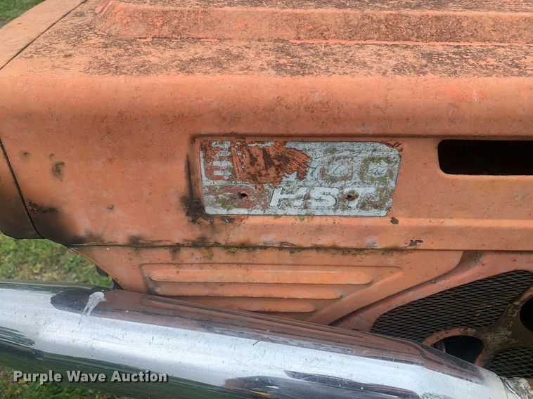 image for item LH9565 1981 Kubota B6100HST-E  lawn tractor